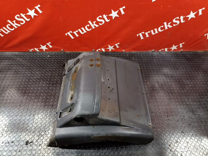 Крыло заднее задняя часть