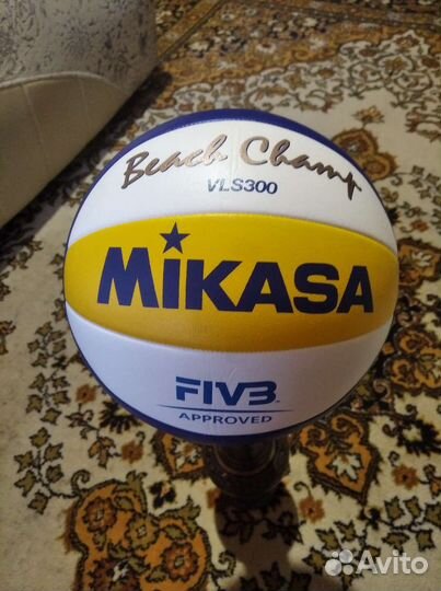 Волейбольный мяч Mikasa mva330