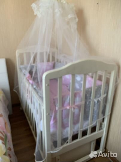 Кровать с балдахином