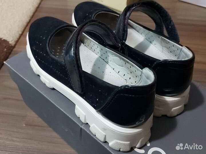 Туфли на девочку