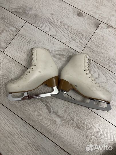 Коньки Edea Chorus