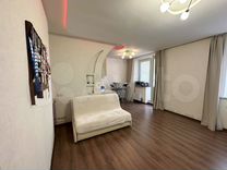 она не сводил глаз с дороги что шла через рощу союз или местоимение. не сводить глаз. предложение с точки зрения синтаксиса. она не сводила глаз с той дороги что шла через рощу. она не сводила глаз с той дороги что шла через рощу.