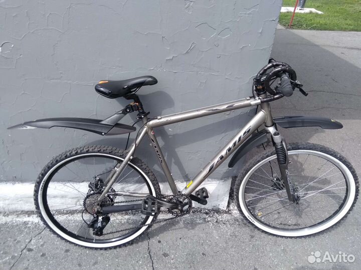 Велосипед jamis