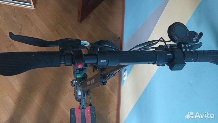 Самокат взрослый электрический