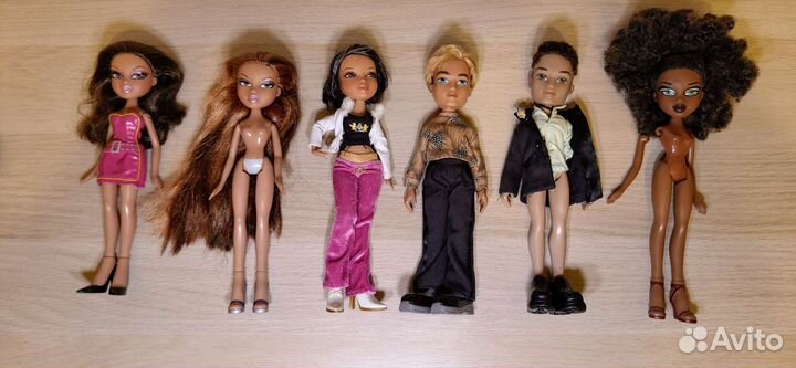 Куклы различные: Bratz, Ever After, Winx и др