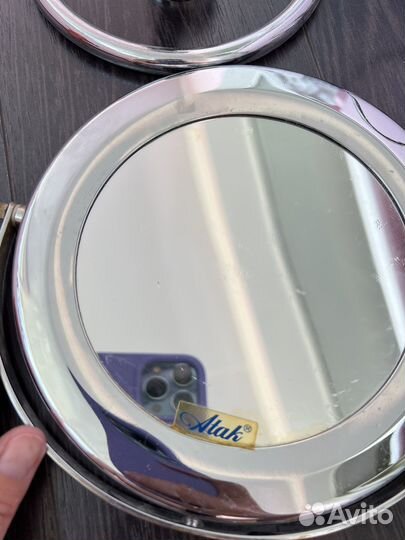 Зеркало в ванную с креплениями