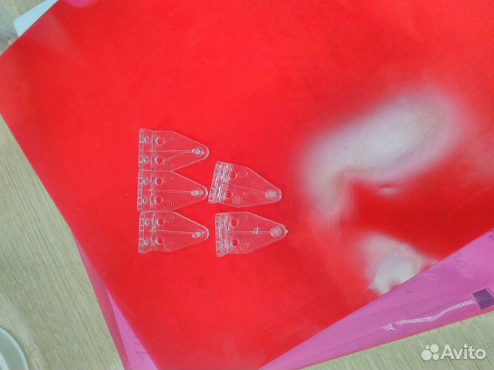 Крепление на горизонтальные жалюзи,и на окна пвх