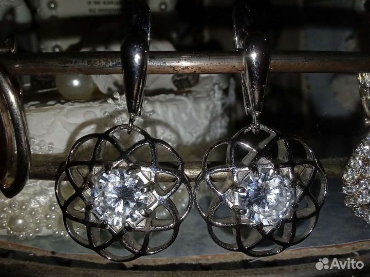 Серьги Матрица здоровья с кристалл swarovski