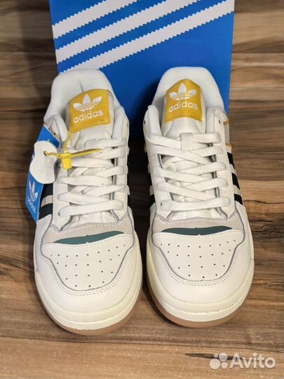 Кроссовки Adidas forum