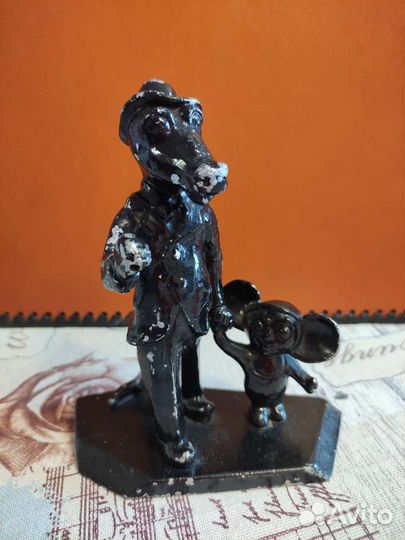 Статуэтка крокодил Гена и Чебурашка