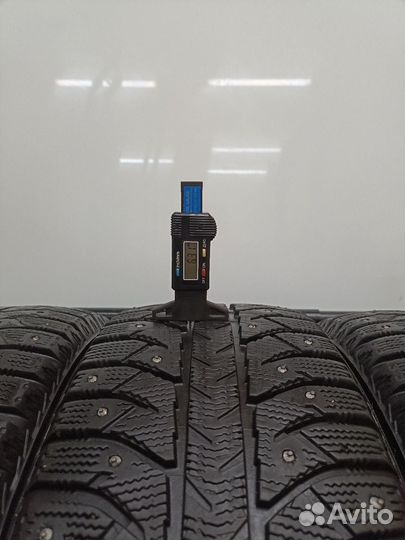 Bridgestone Ice Cruiser 7000 205/55 R16