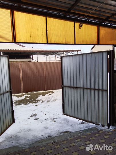 Ворота с калиткой распашные