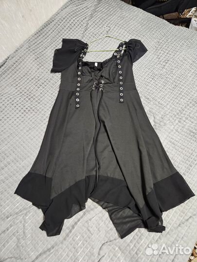 Черное готичное платье