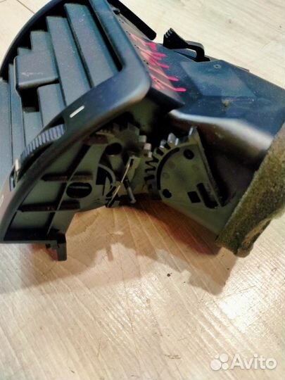 Воздуховод левый Bmw 318I E46 N46B20A 11/2004