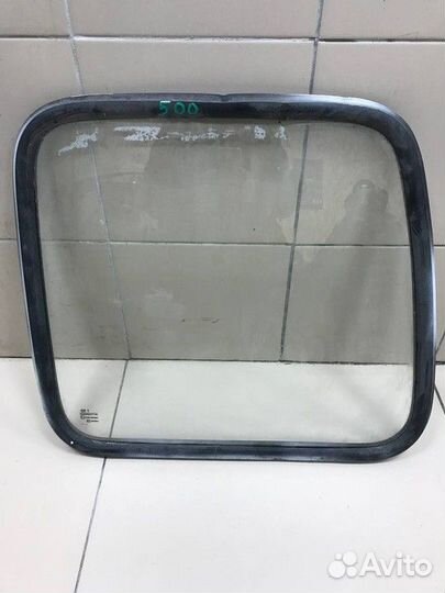 Стекло кузовное глухое правое