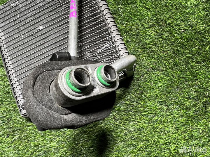 Испаритель кондиционера Kia Venga