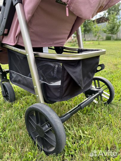 Прогулочная коляска carello echo