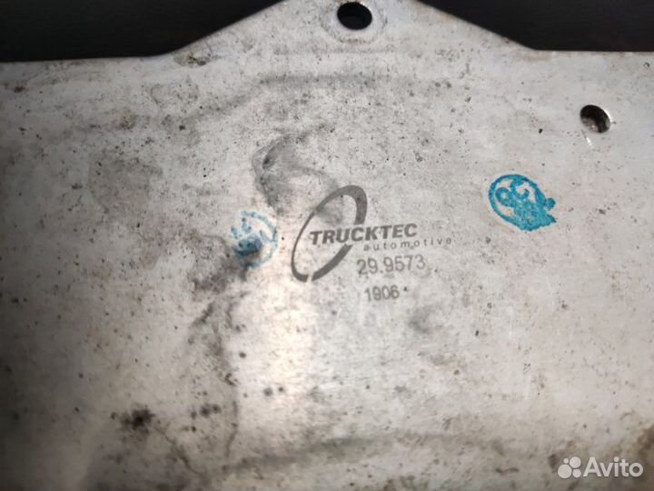 Радиатор масляный Audi A6 C7 cdnb 2014