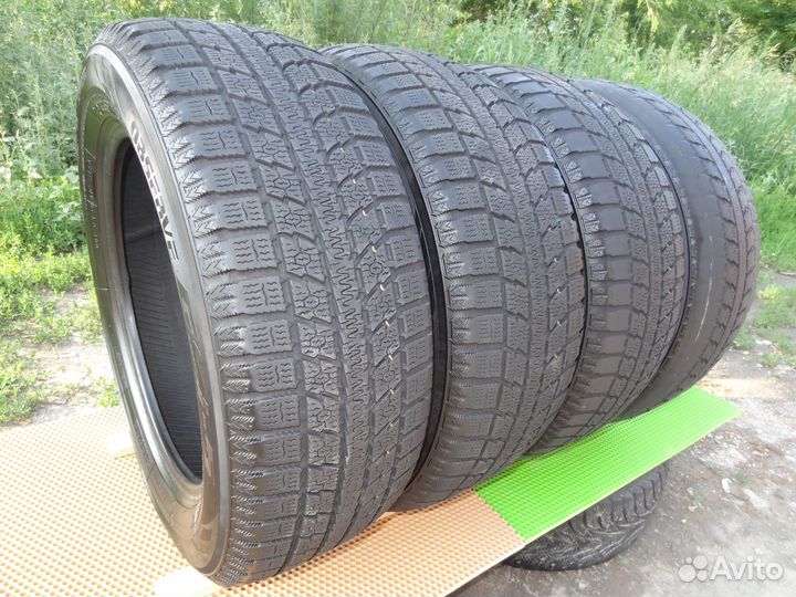 Toyo Observe GSi-5 205/60 R16 92T