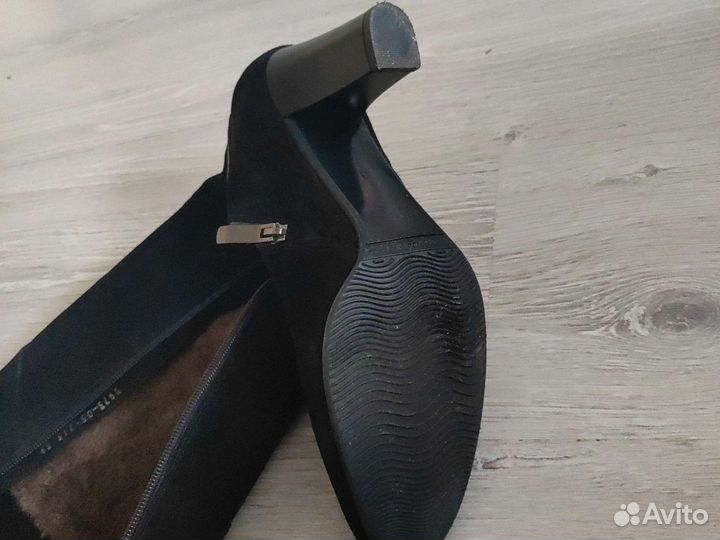 Сапоги зимние Dolce Vita 39 размер