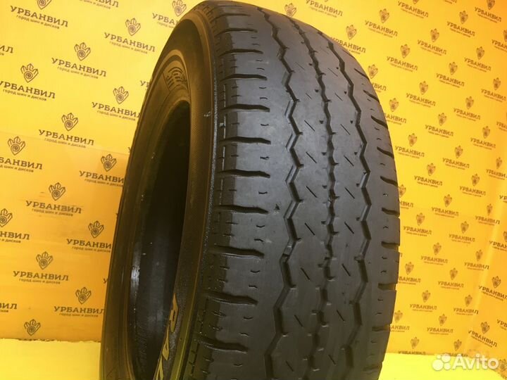 Hankook Radial RA08 215/70 R16C T