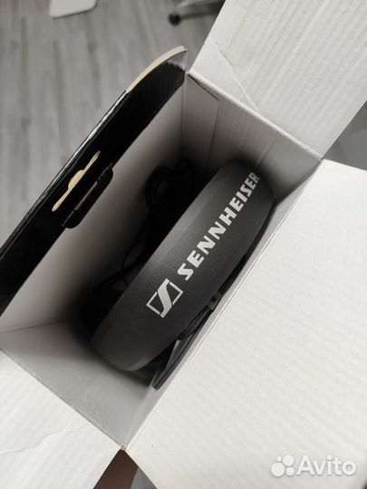Новые наушники Sennheiser HD 206