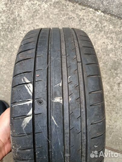 Michelin Pilot Sport 4 205/55 R16 92W