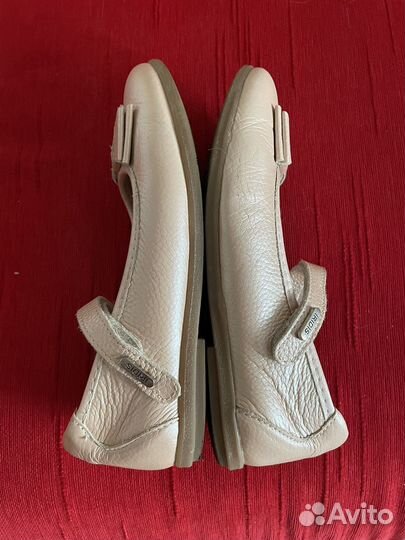 Туфли на девочку 35 размер