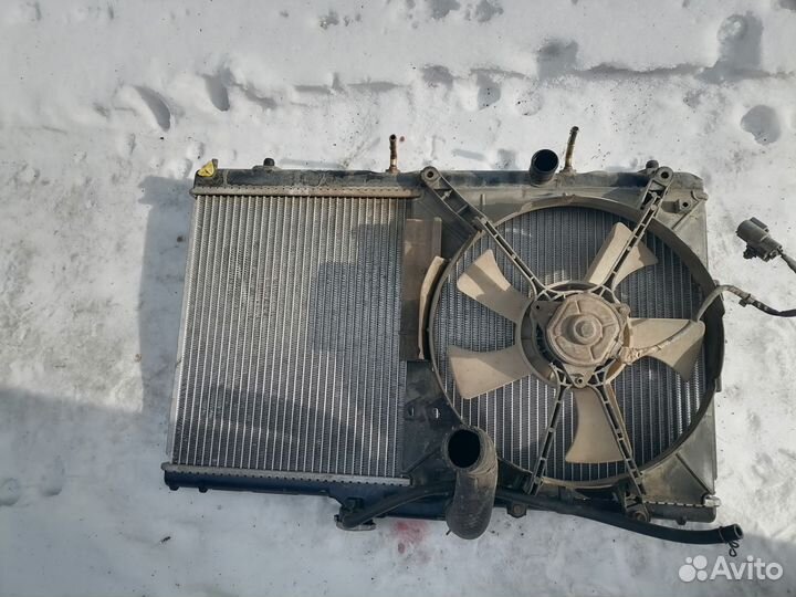 Радиатор Toyota Corolla ae 100