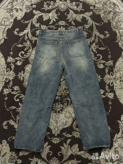 Джинсы широкие