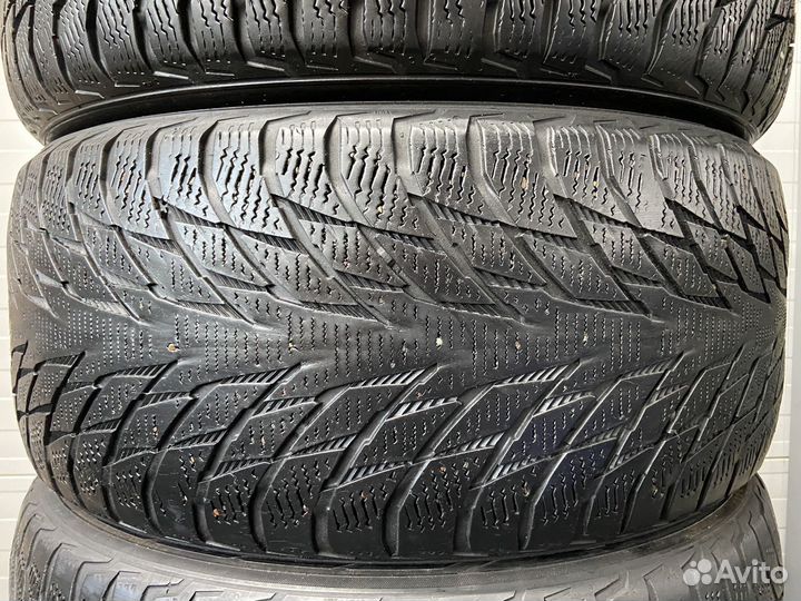 Nokian Tyres Hakkapeliitta R2 245/45 R19 102R