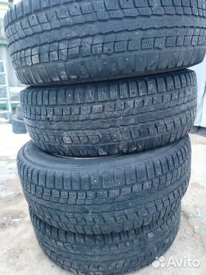 Dunlop Bb490 215/65 R16