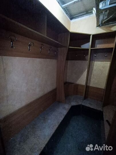 Вешалка в прихожую