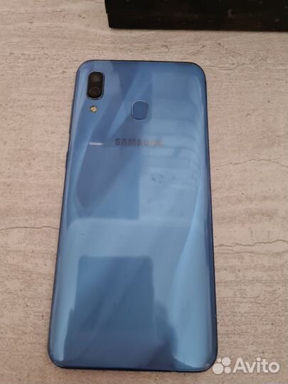 Samsung Galaxy A30, 3/32 ГБ