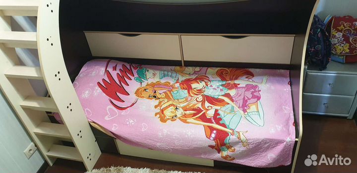 Детская двухярусная кровать с матрасом бу