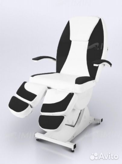 Педикюрно-косметологическое кресло с 3 моторами