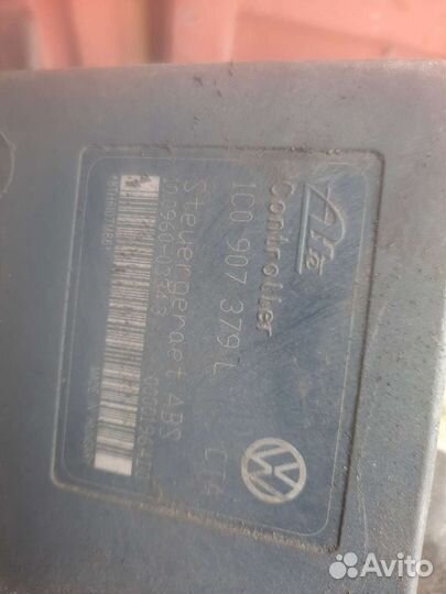 Skoda Octavia Tour блок ABS/1CO907379L