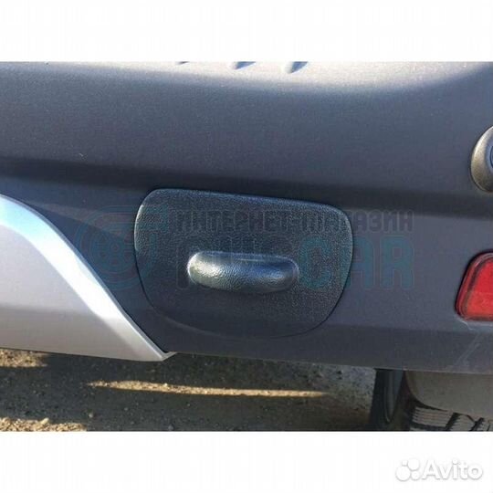 Заглушка задняя под буксировочный крюк Ларгус