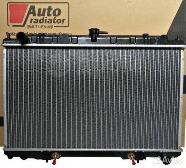 Радиатор двигателя Nissan Cefiro A32 VQ20DE