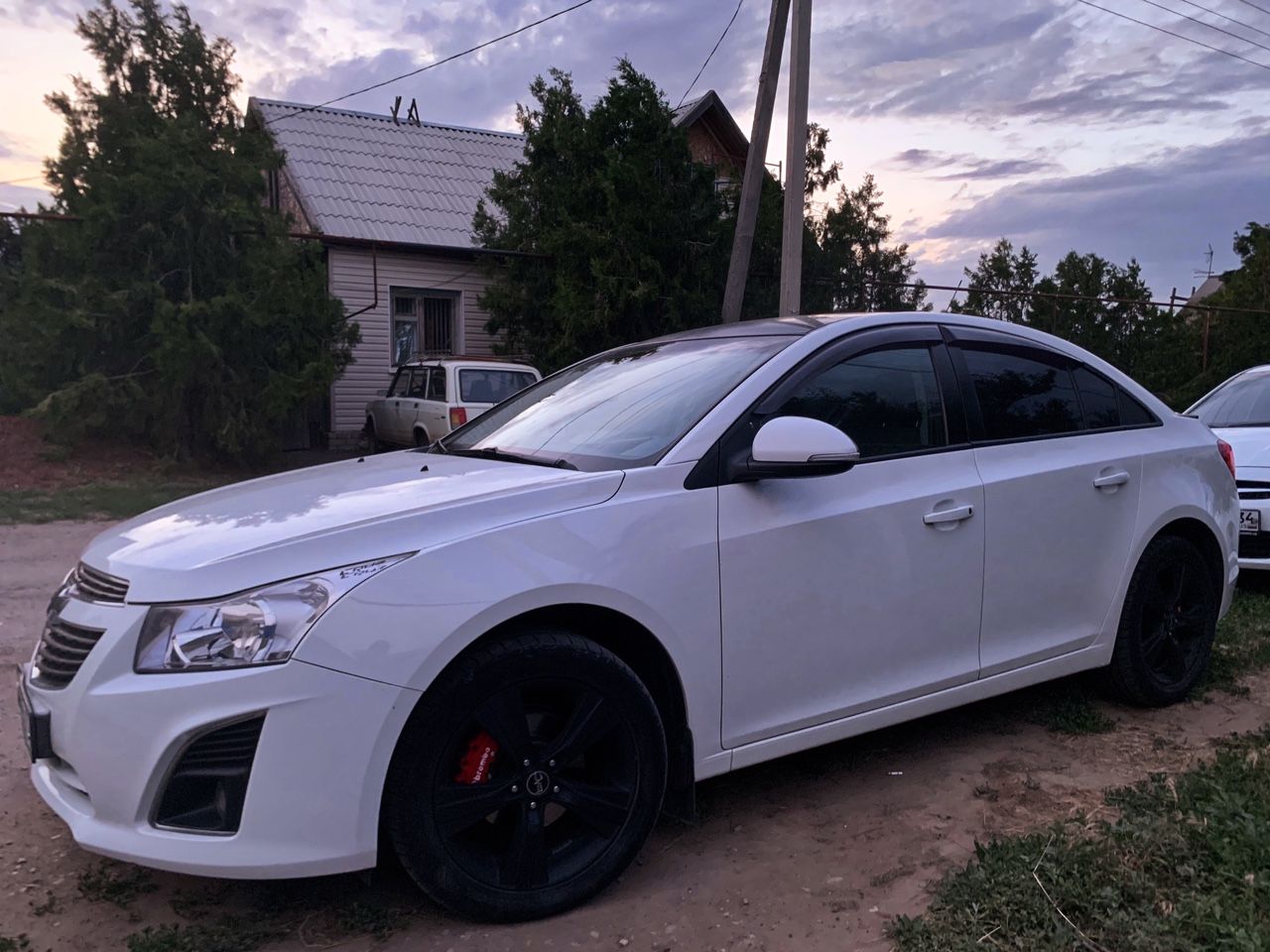 Chevrolet Cruze: фото владельца