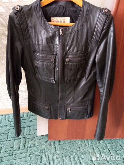 Куртка кожаная женская 46