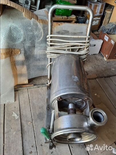 Насос пищевой нержавеющий 25 куб