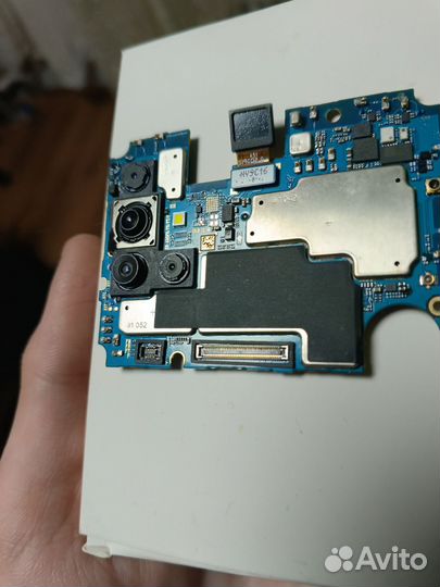 Запчасти на Samsung a51