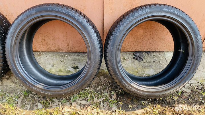 Nokian Tyres Hakkapeliitta 8 225/45 R17 и 245/40 R17 95T