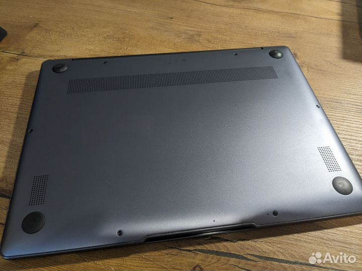 Ультрабук Huawei MateBook 13 серый