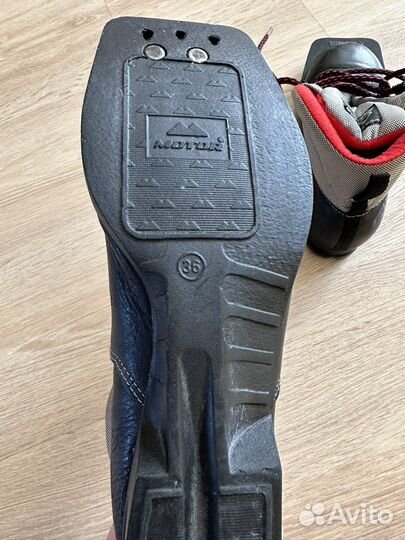 Лыжные ботинки 36 размер