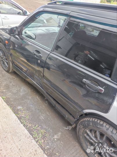 Двери forester сф