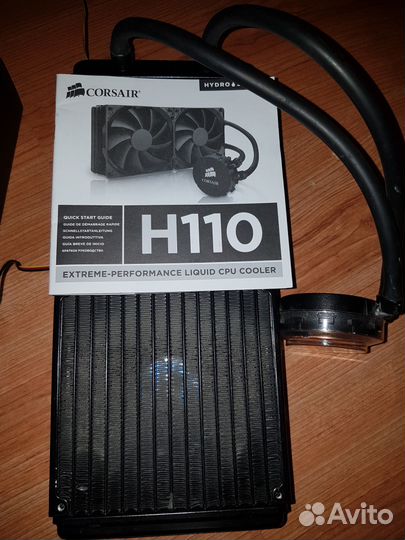 Водяное охлаждение Corsair H110
