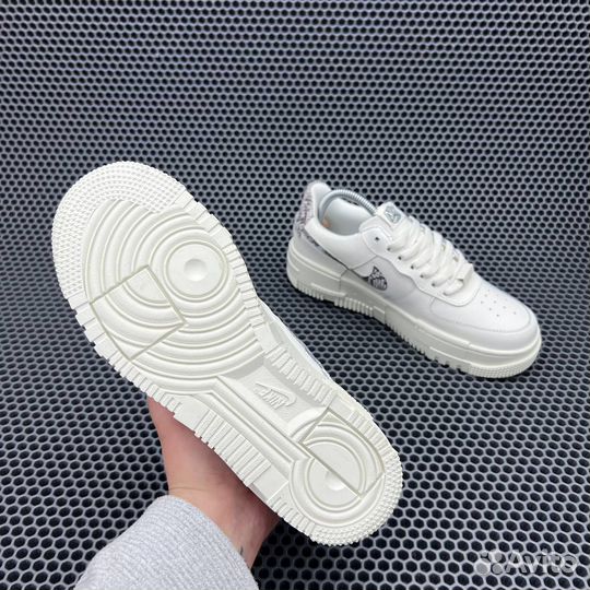 Nike Air Force 1 Pixel SE Snakeskin Sail Desert