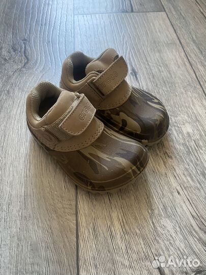 Crocs демисезонные детские бронь